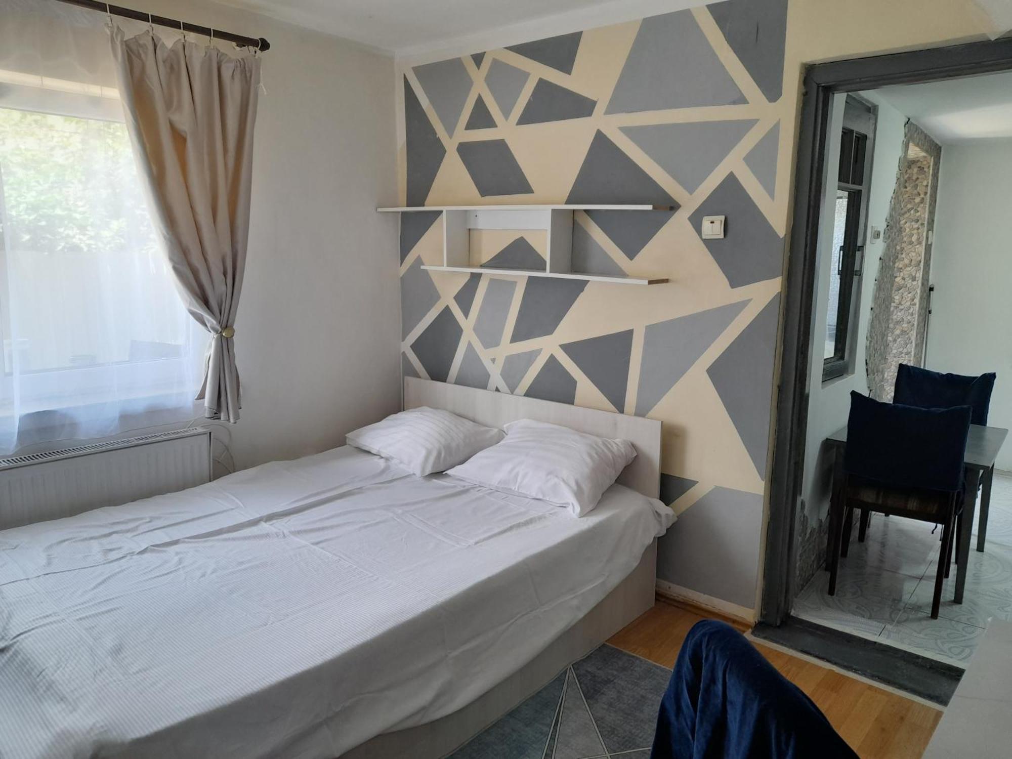 Garsoniera Sic Zona Terapia Zona Linistita La Casa Cu Parcare Apartment Cluj Napoca Bagian luar foto