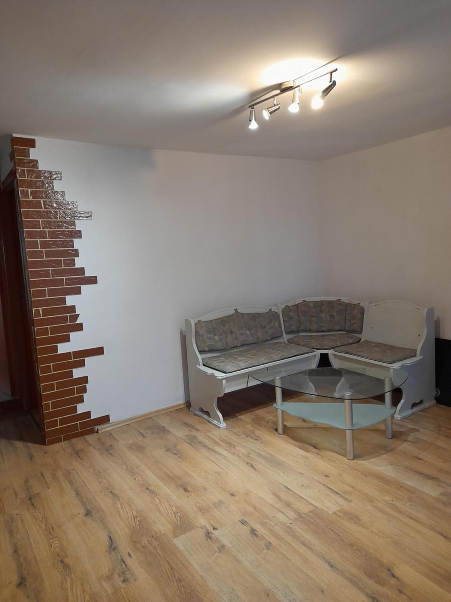 Garsoniera Sic Zona Terapia Zona Linistita La Casa Cu Parcare Apartment Cluj Napoca Bagian luar foto