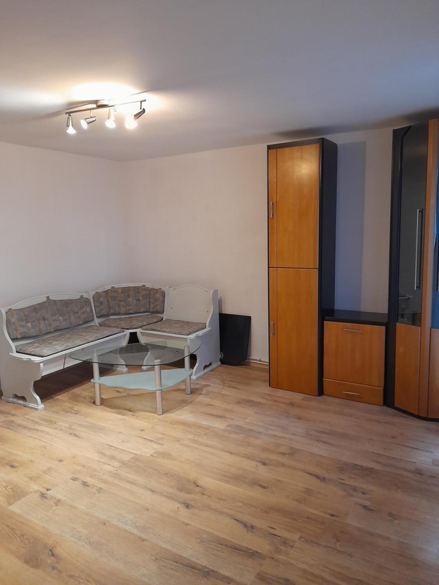 Garsoniera Sic Zona Terapia Zona Linistita La Casa Cu Parcare Apartment Cluj Napoca Bagian luar foto