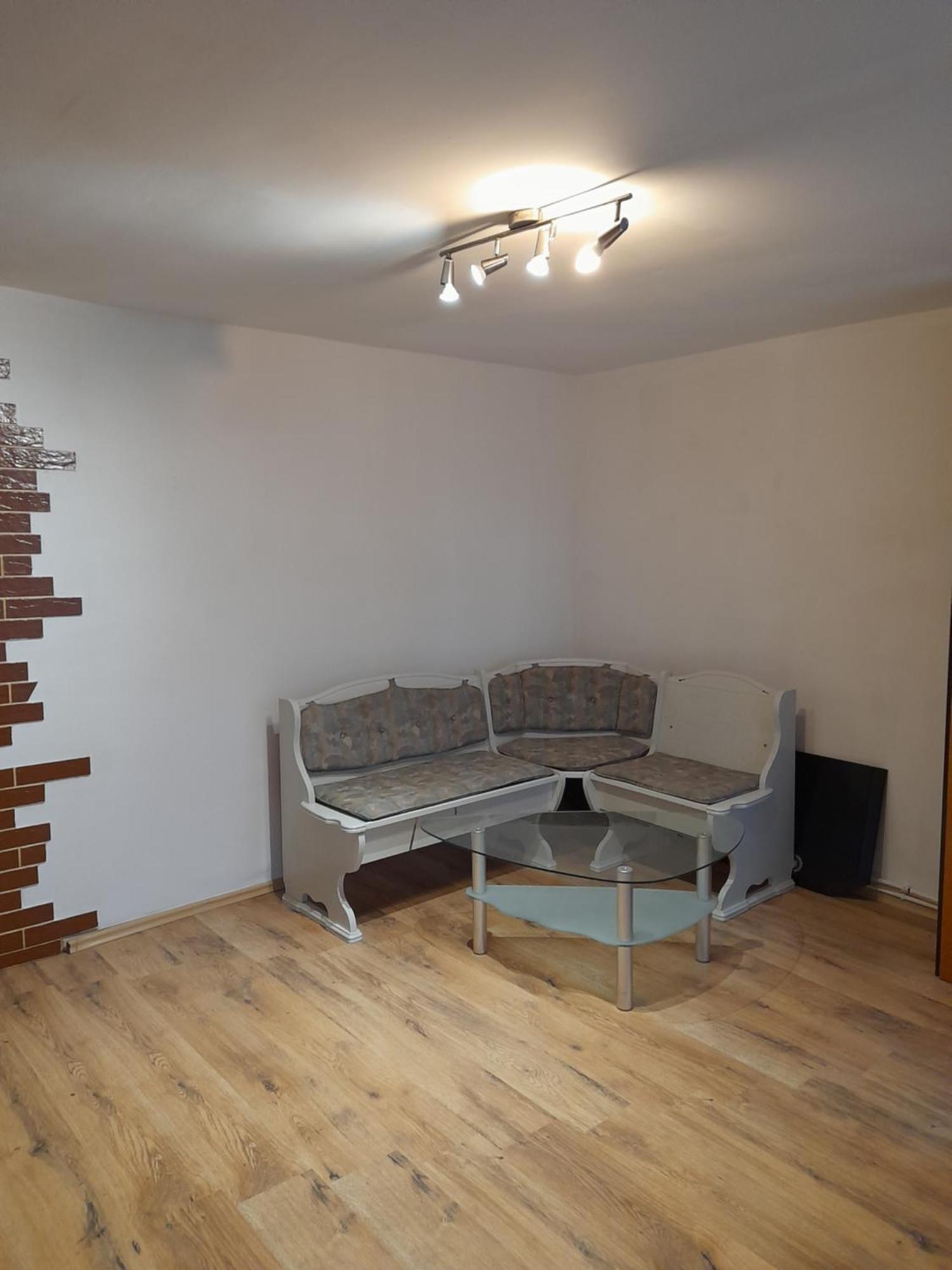 Garsoniera Sic Zona Terapia Zona Linistita La Casa Cu Parcare Apartment Cluj Napoca Bagian luar foto